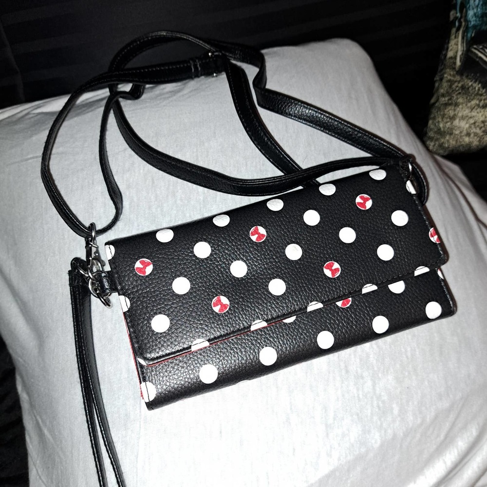 Minnie Mouse Wristlet Clutch Purse Black Red White Bows
